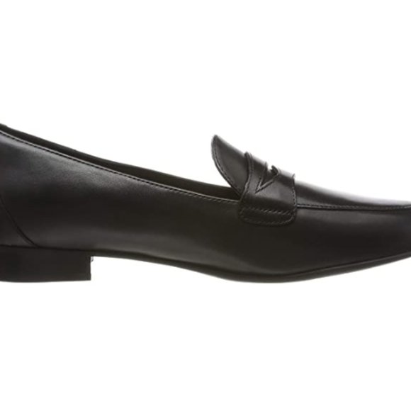 Women's Loafers - Picture 3 of 3
